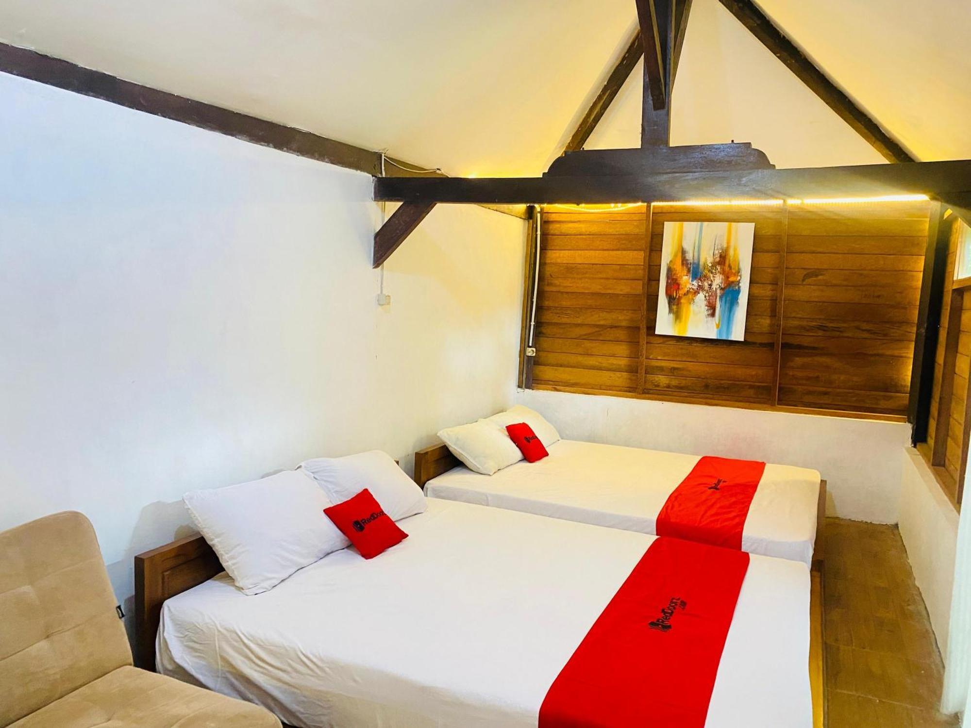 Reddoorz Syariah Near Wisata Durensewu Pandaan Jetak Екстериор снимка